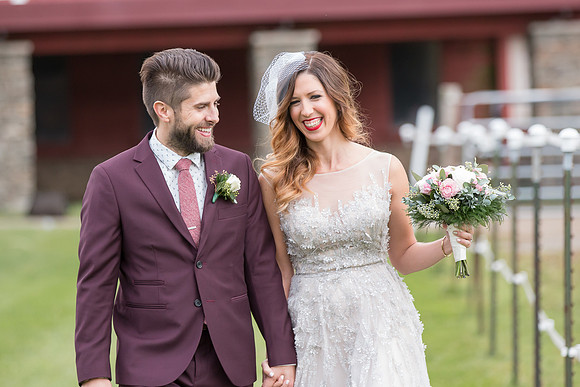 Wedding portraits at Friedman Farms in Dallas, PA